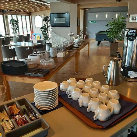 Otel Socrates Sidárion